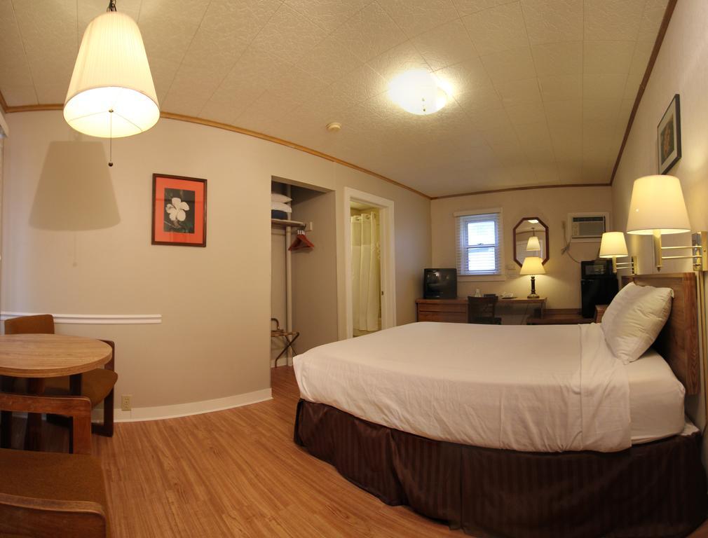 Maple Leaf Motel リトルトン 部屋 写真