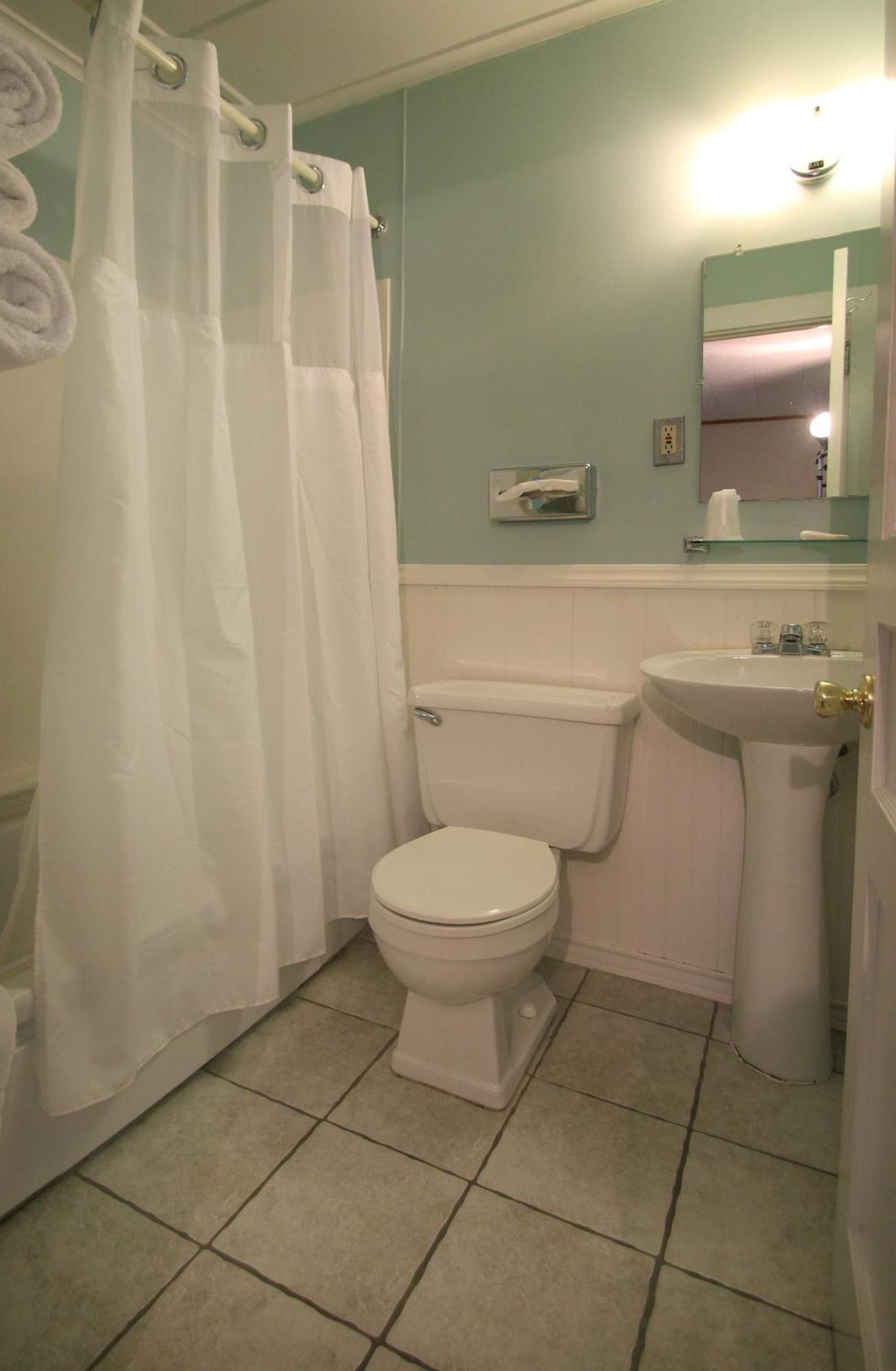 Maple Leaf Motel リトルトン 部屋 写真
