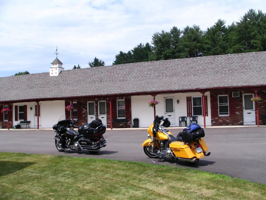Maple Leaf Motel リトルトン エクステリア 写真